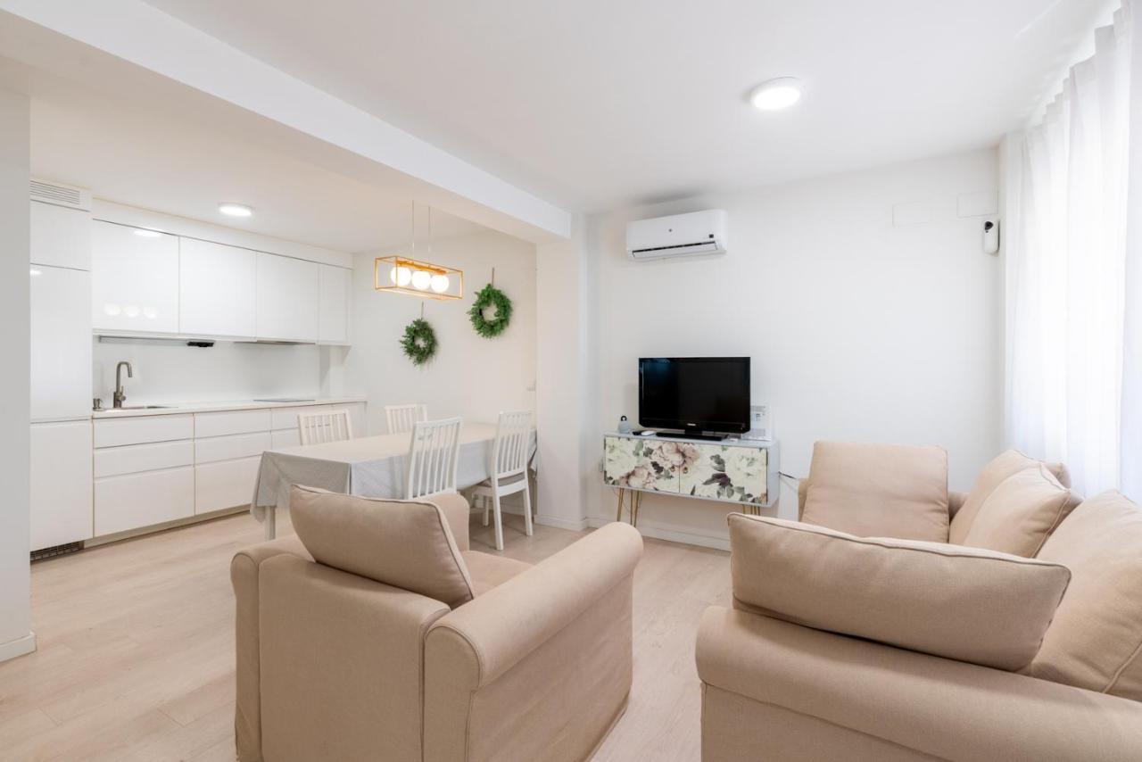 Whitey Aparment In Triana Sevilha Exterior foto
